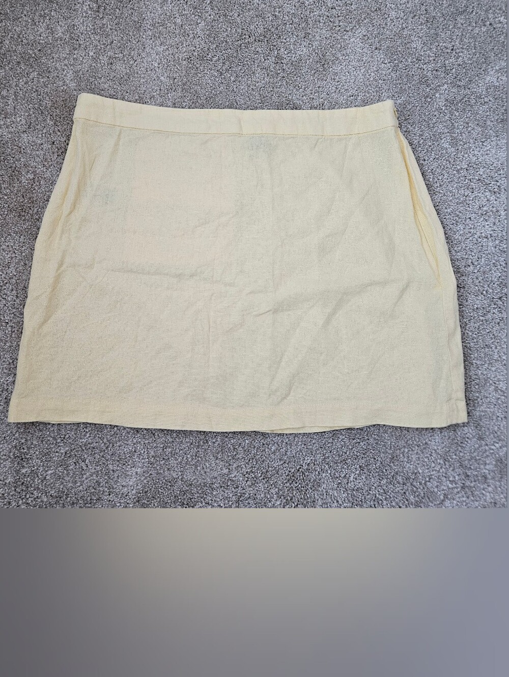 Old Navy Yellow Linen/Rayon Blend Skirt